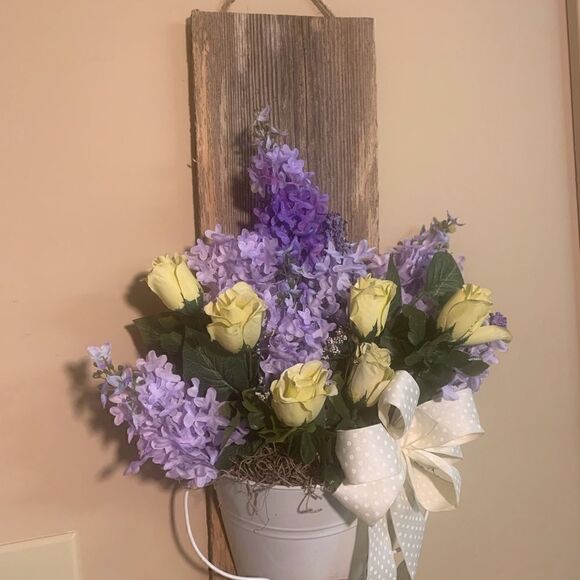 Spring bouquet. Inv 254 - Picture 2 of 2